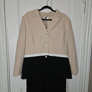Le Suit Size 18 Tan, Black, White stripe Jacket with black satin-lined pants